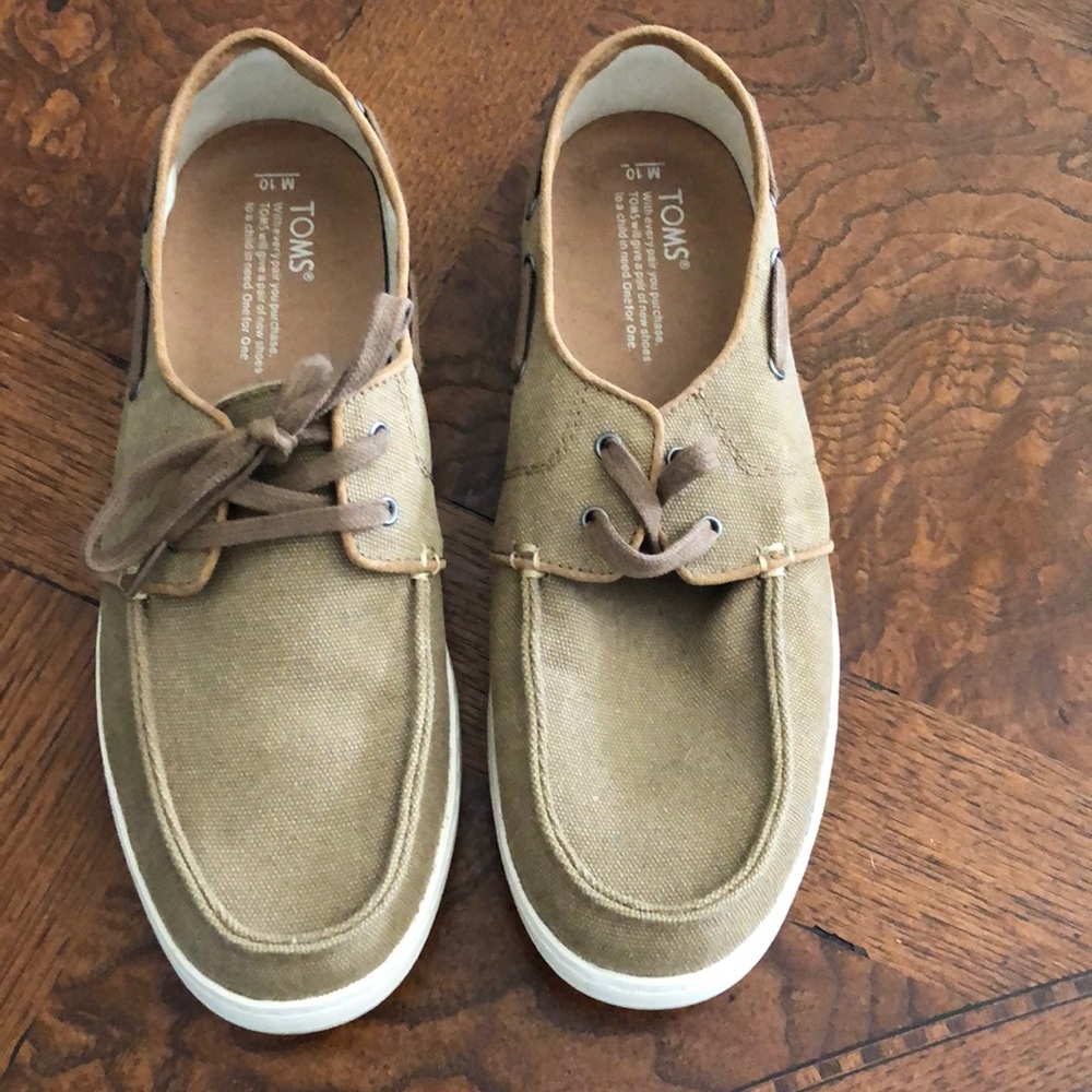 Men’s TOMS